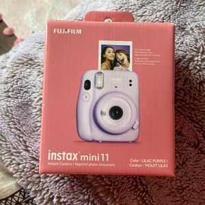 Instax mini 11 Camera, Color: Lilac Purple, Brand: FUJIFILM :)